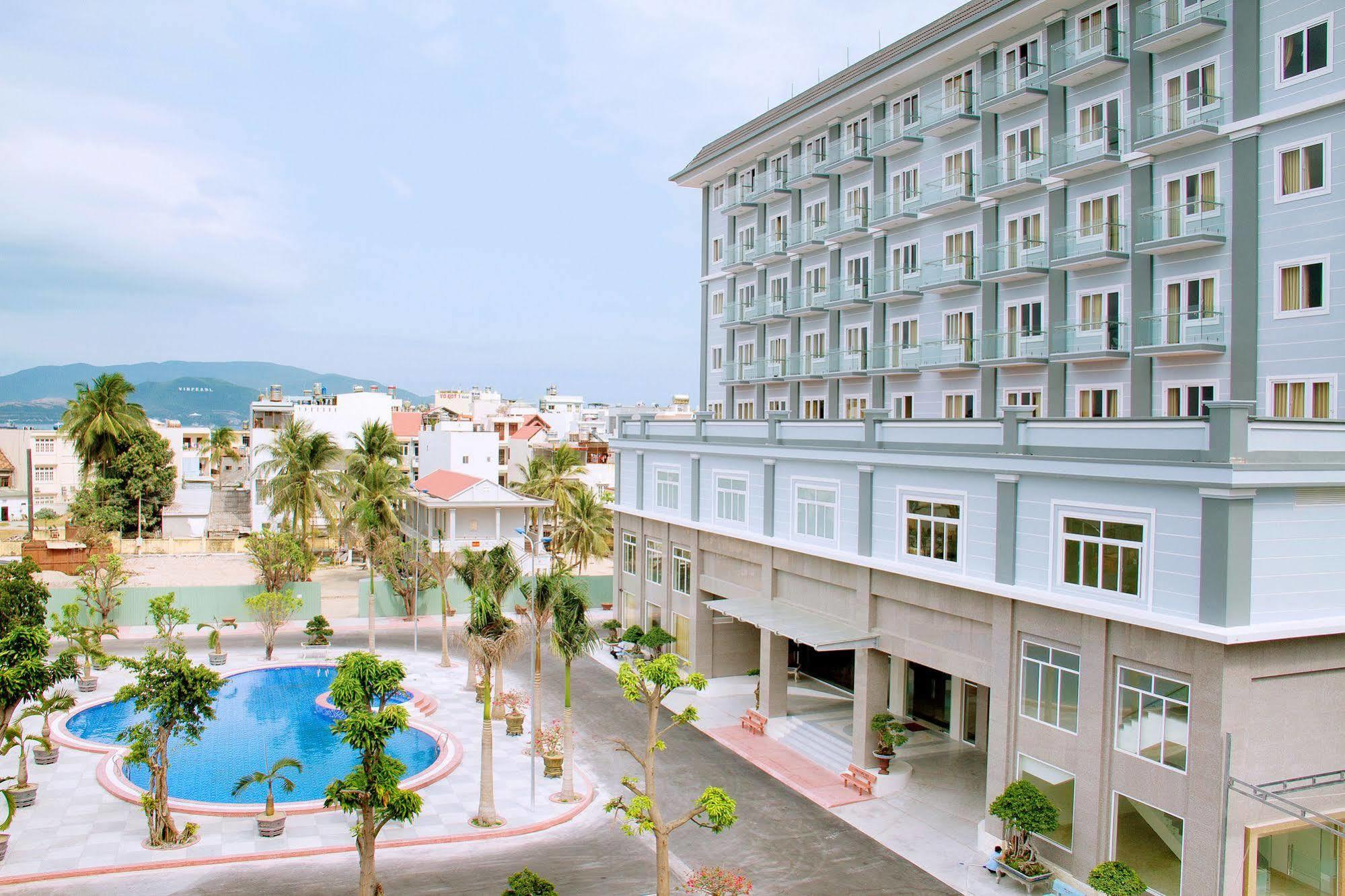 Sky Nha Trang Hotel Exterior foto