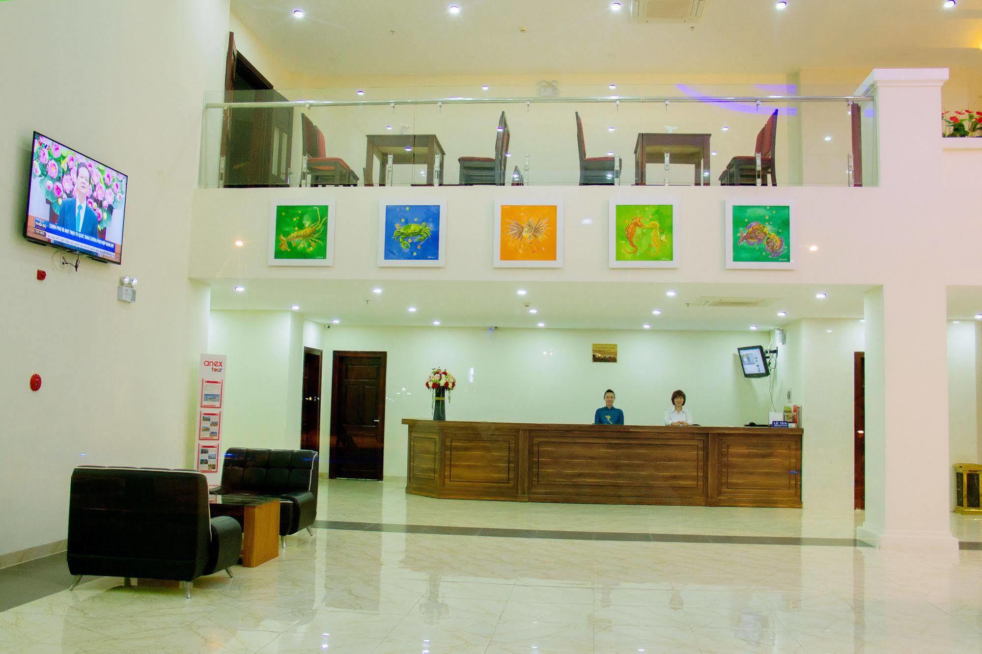 Sky Nha Trang Hotel Exterior foto