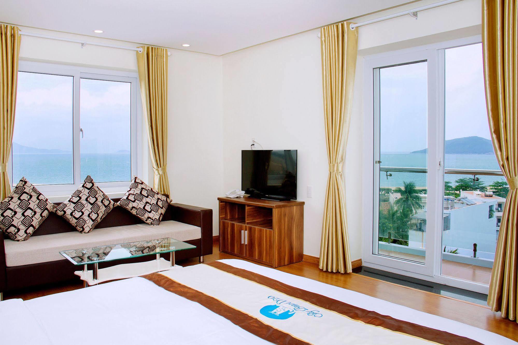 Sky Nha Trang Hotel Exterior foto
